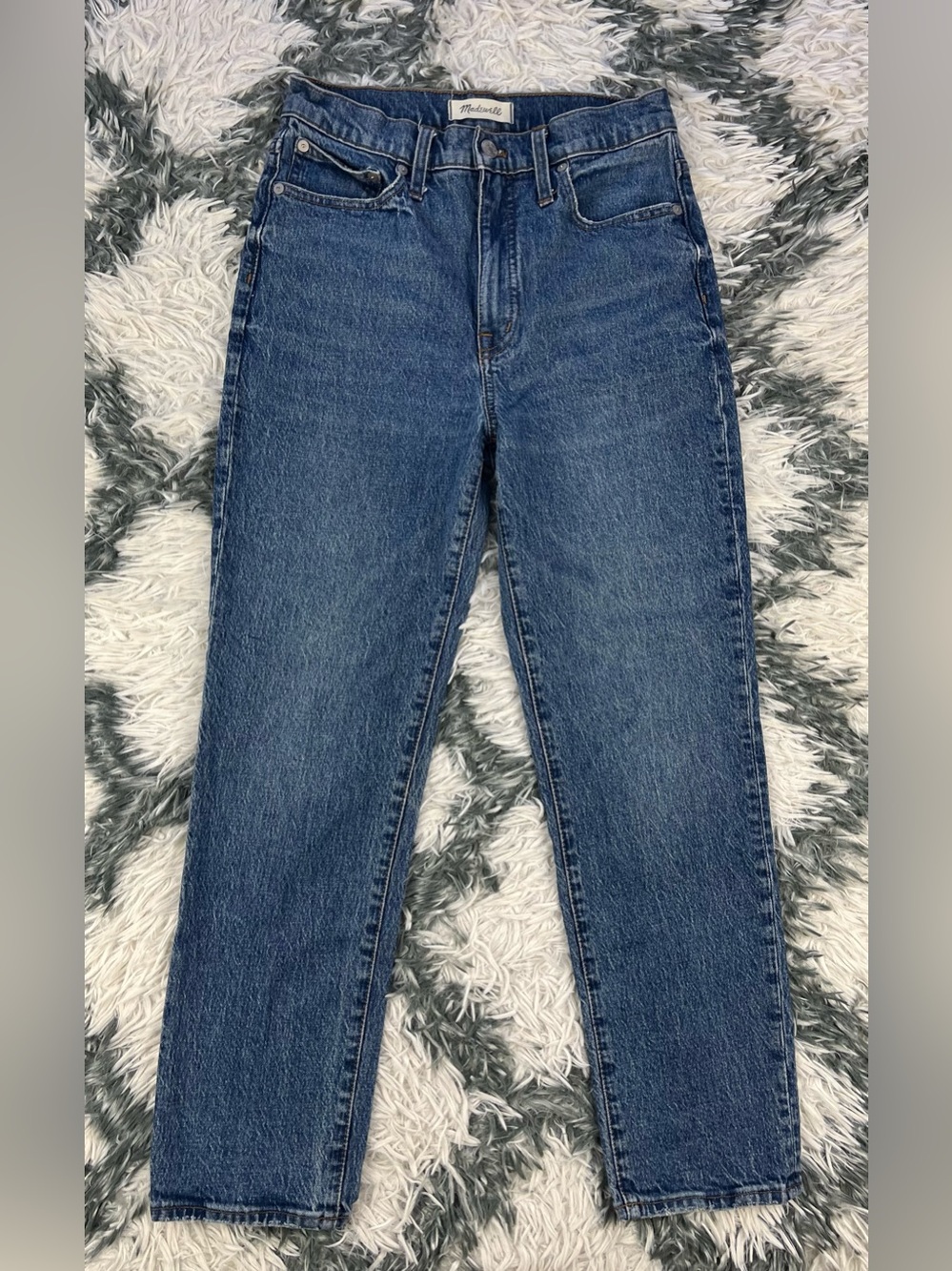 Madewell Women’s Blue Classic Straight Jean Size 26